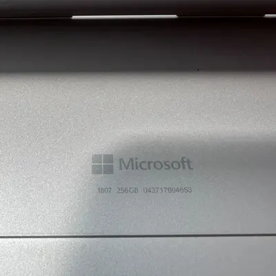 Microsoft Surface Pro 5 Model 1807 LTE 12.3" i5-7300U, 8GB, 256GB SSD *Pls READ* - Thumbnail 10