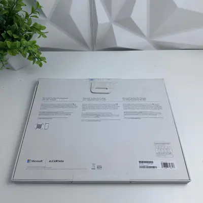 Microsoft Surface Pro Keyboard with Pen Storage - Model: 1864 - Thumbnail 7