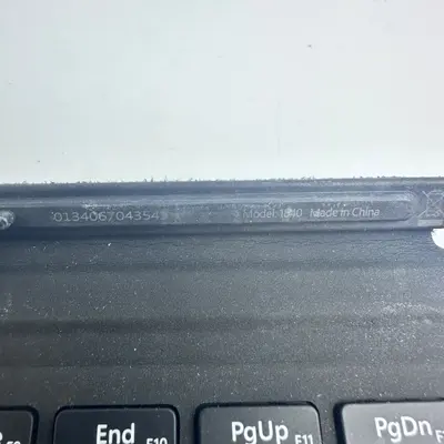 Microsoft Surface Pro Type Cover Keyboard FOR Pro 4/5/6/7 *Pls READ* - Thumbnail 5