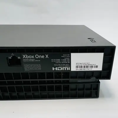 Microsoft Xbox One X 1TB Console - Black - Thumbnail 7