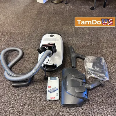 Miele Classic C1 Cat & Dog PowerLine Canister Vacuum Electro Brush Attachments - Good - Real photo at TamDo.us