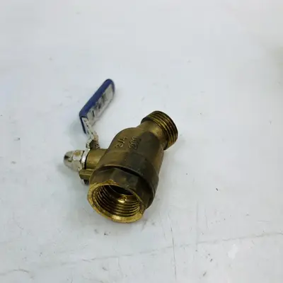 Milano M76QT Brass Ball Valve, 3/4" Plumbing Valve, Threaded, Blue Handle - Thumbnail 3