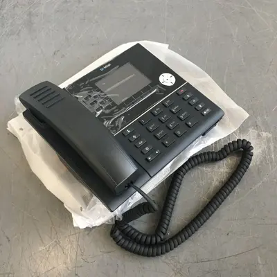 Mitel 6920 MiVoice Office Gigabit IP Phone, PoE, Color Display, VoIP - Thumbnail 3