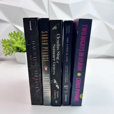 Mixed Lot of 5 Fiction & Philosophy Books - Thumbnail 3