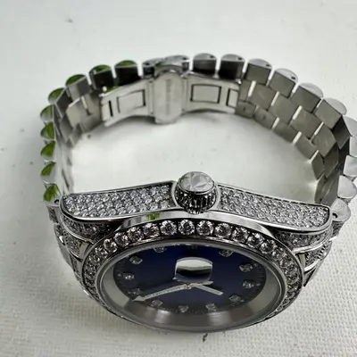 Moissanite Presidential Watch 41mm, Blue Dial, 13.3CT VVS, White Gold Auto - Thumbnail 4