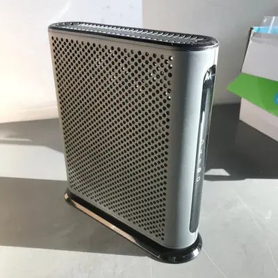 Motorola MB7621 24x8 DOCSIS 3.0 Cable Modem 1000Mbps - Thumbnail 4