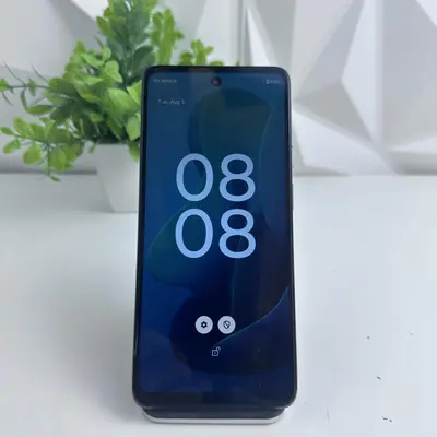 Motorola Moto G 2024 | 128 GB | Verizon Locked - Thumbnail 4