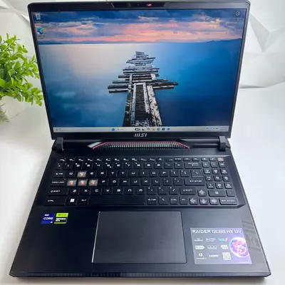 MSI Raider GE68HX 13VF 16" Gaming Laptop, i9-13950HX, 32GB DDR5, 1TB, RTX 4060 - Thumbnail 10
