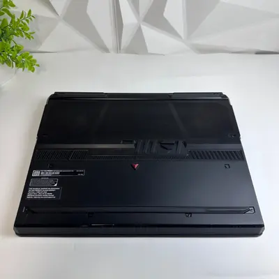 MSI Raider GE68HX 13VF 16" Gaming Laptop, i9-13950HX, 32GB DDR5, 1TB, RTX 4060 - Thumbnail 7
