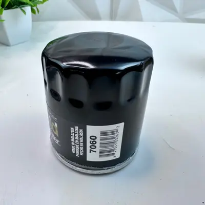 NAPA Gold 7060 Premium Engine Oil Filter OEM FOR Toyota Lexus Pontiac Scion - Thumbnail 3