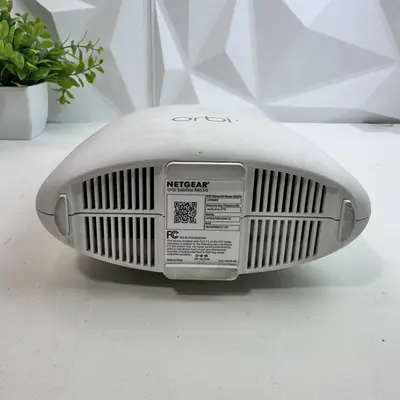 NETGEAR Orbi Satellite RBS50 Tri-Band WiFi Mesh Extender, AC3000 - Thumbnail 5