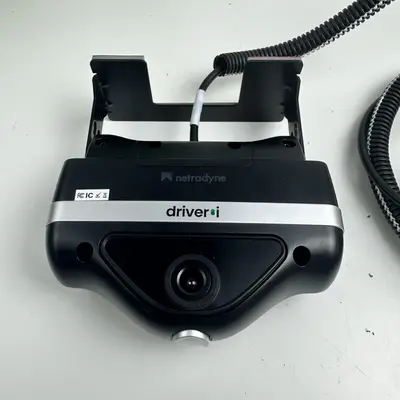 Netradyne Driver-i D-215 Fleet Safety AI Dashcam - Thumbnail 3