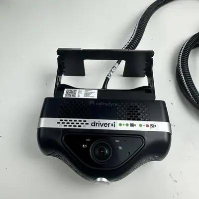 Netradyne Driver-i D-215 Fleet Safety AI Dashcam - Thumbnail 4