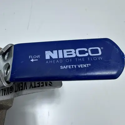Nibco T-585-70-SV 1" Threaded Ball Valve - Thumbnail 2