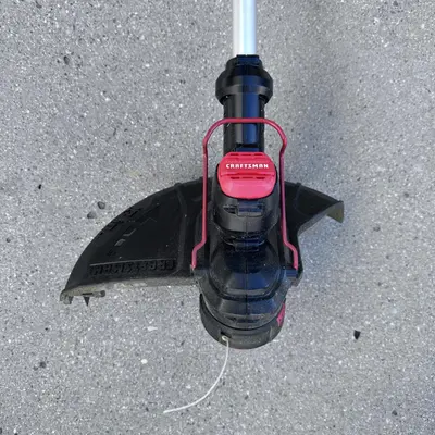 Craftsman CMCST900 13” Adjustable Cordless Pole Trimmer - Thumbnail 2