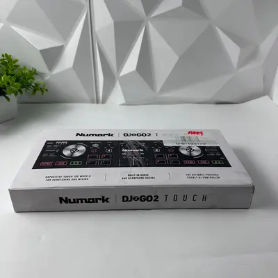 Numark DJ2GO2 Touch Portable 2-Channel Pocket DJ Controller Serato DJ Lite - Thumbnail 6