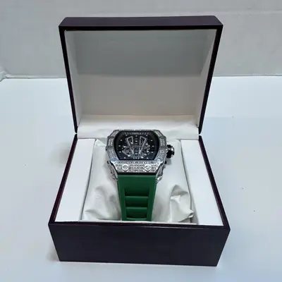 ONOLA Watch Quartz Venom V-Series Diamond Bezel - Thumbnail 1