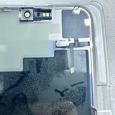 Original Apple iPhone 15 Pro Max Replacement Display and Screw Kit - Thumbnail 5