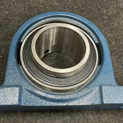P215 Pillow Block Bearing, 75mm Bore, Heavy Duty 2-Bolt Mounted Housing - Thumbnail 8