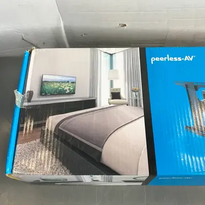 Peerless HPF650 Pull-Out Pivot Wall Mount for 43" to 55" TVs - Thumbnail 3