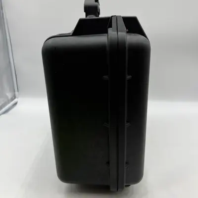 Pelican 1450 Hard Case with Foam Black FOR Cameras Tools Sensitive Equipment - Thumbnail 5