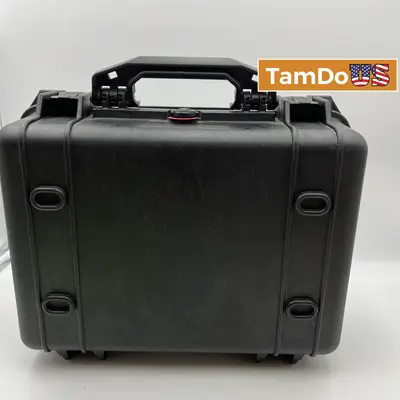 Pelican 1450 Hard Case with Foam Black FOR Cameras Tools Sensitive Equipment - Thumbnail 1