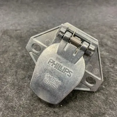 Lot of 2 Philips 15-720 Socket, 7Way 2 Hole with Split Pins - Thumbnail 5