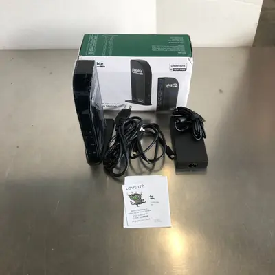 Plugable USB-C Triple 4K Display Docking Station 100W PD UD-ULTC4K DisplayLink - Thumbnail 2