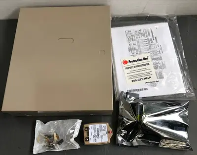 Protection One 320P1 Expandable 8-Zone Control Panel - New - Real photo at TamDo.us