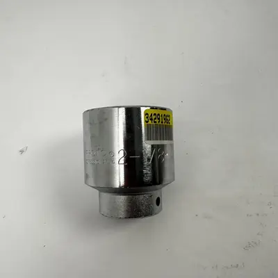Proto 5568 2-1/8 Impact Socket With 12 Point Drive - Excellent - Real photo at TamDo.us
