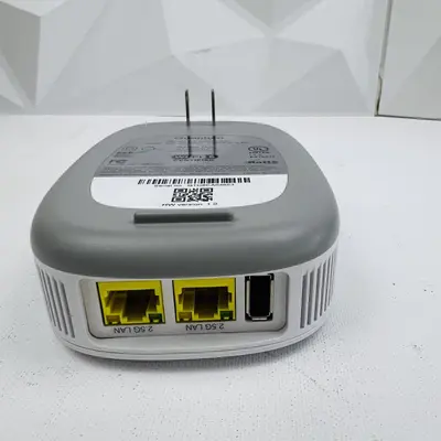 Quantum Fiber Q9500WK Tri Band 6 Wifi Extender - Thumbnail 2
