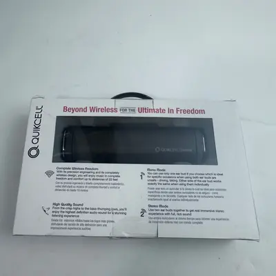 Quikcell Gemme True Wireless Earbuds with Portable Charging Dock Black Boxed TWS - Thumbnail 2