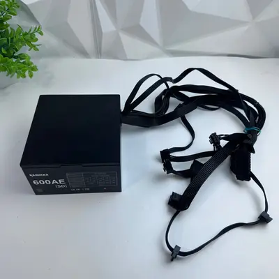 Raidmax RX-600AE-SD 600W ATX Power Supply 80 PLUS Gold Certified Non-Modular - Thumbnail 2