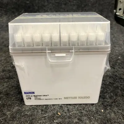 Rainin BioClean Ultra Pipette Tips 2000uL LTS Hinged Racks - Thumbnail 4