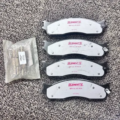 Raybestos PGD965M Element3 Front Brake Pads w/Hardware - Thumbnail 5