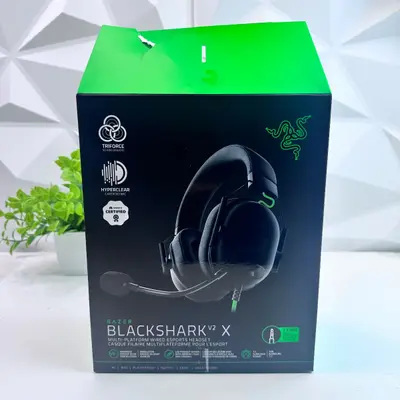 Razer BlackShark V2 X Wired Esports Gaming Headset - Thumbnail 1