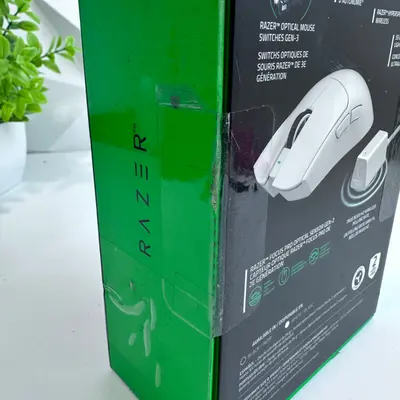 Razer Viper V3 Pro White Edition Ultralight Wireless Esports Gaming Mouse 8000Hz - Thumbnail 5