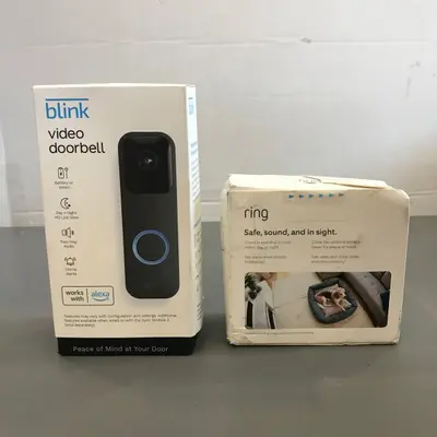 Ring Indoor Cam & Blink Video Doorbell - Thumbnail 3