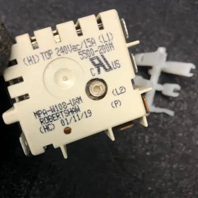 Robertshaw 5500-200M Infinite Switch Control 240V 15A - Thumbnail 4