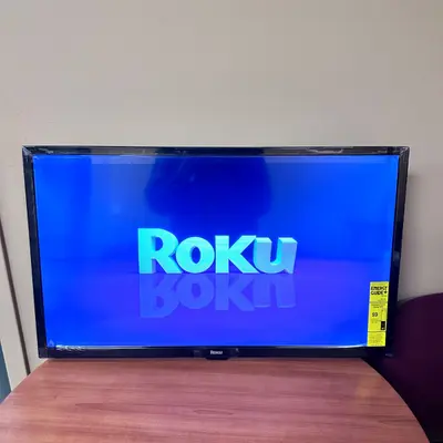 Roku 32R2A5R 32" HD Smart TV - Thumbnail 2