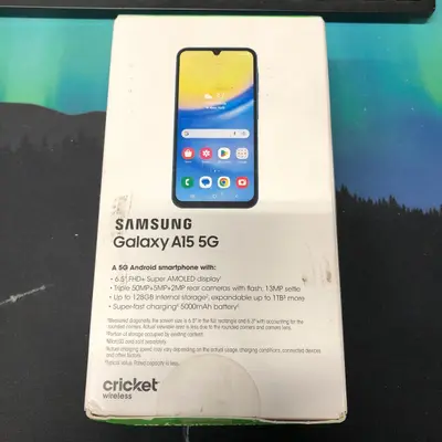 Samsung Galaxy A15 5G | 128 GB | Blue Black | Cricket Wireless LOCKED - Thumbnail 3