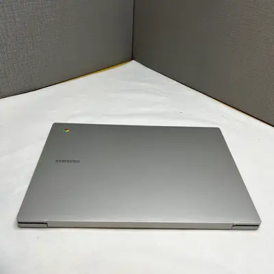 Samsung Galaxy Chromebook Go 14" HD, Celeron N4500, 4GB, 64GB eMMC *Pls READ* - Thumbnail 2