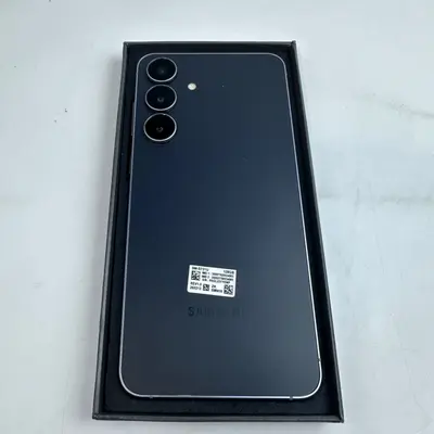Samsung Galaxy S25 FE (SM-S731U) 128GB | UNLOCKED for US Domestic Carriers - Thumbnail 5