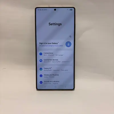 Samsung Galaxy S25 Ultra (SM-S938U) 256GB | Titanium Black | Unlocked - Thumbnail 8