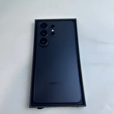 Samsung Galaxy S26 Ultra (SM-S948U1) 256GB | UNLOCKED | Titanium Black - Thumbnail 5
