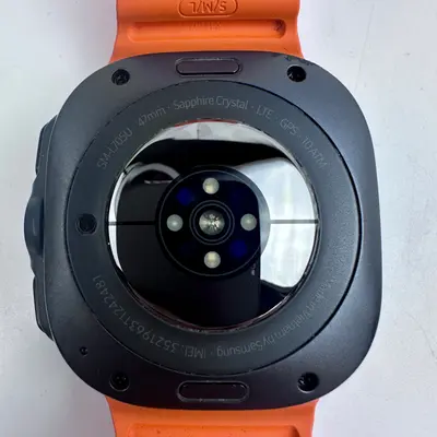 Samsung Galaxy Watch Ultra (47mm, LTE, SM-L705U) Gray Titanium Orange Band - Thumbnail 5