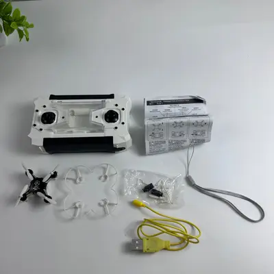 SBEGO Pocket Drone 124 Mini RC Quadcopter 2.4GHz 6-Axis Gyro LED Light FQ777-124 - Thumbnail 2