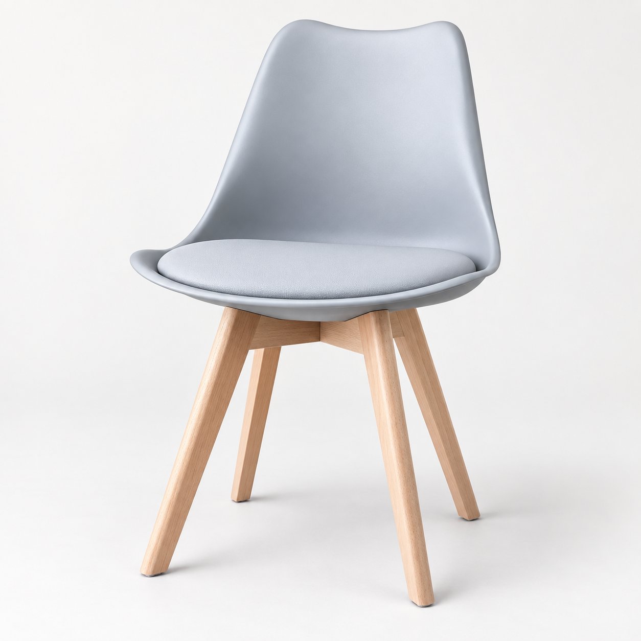 Lounge Chair (Pair) - Photo 1 - Real photo at TamDo.us