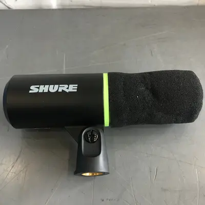 Shure MV6 USB Gaming Microphone - Dynamic Cardioid - Noise Isolation - Black - Thumbnail 3