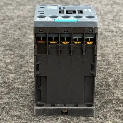 SIEMENS 3RT2016-1BB42 Contactor, 3-pole, 9A - Thumbnail 3